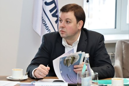 ����� ��������� �������� �.�. ��������������� ������������� ������� �� �����������