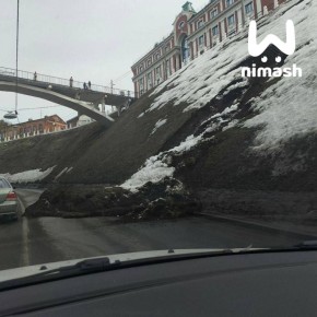 Грунт сошёл на Зеленском съезде у Кремля