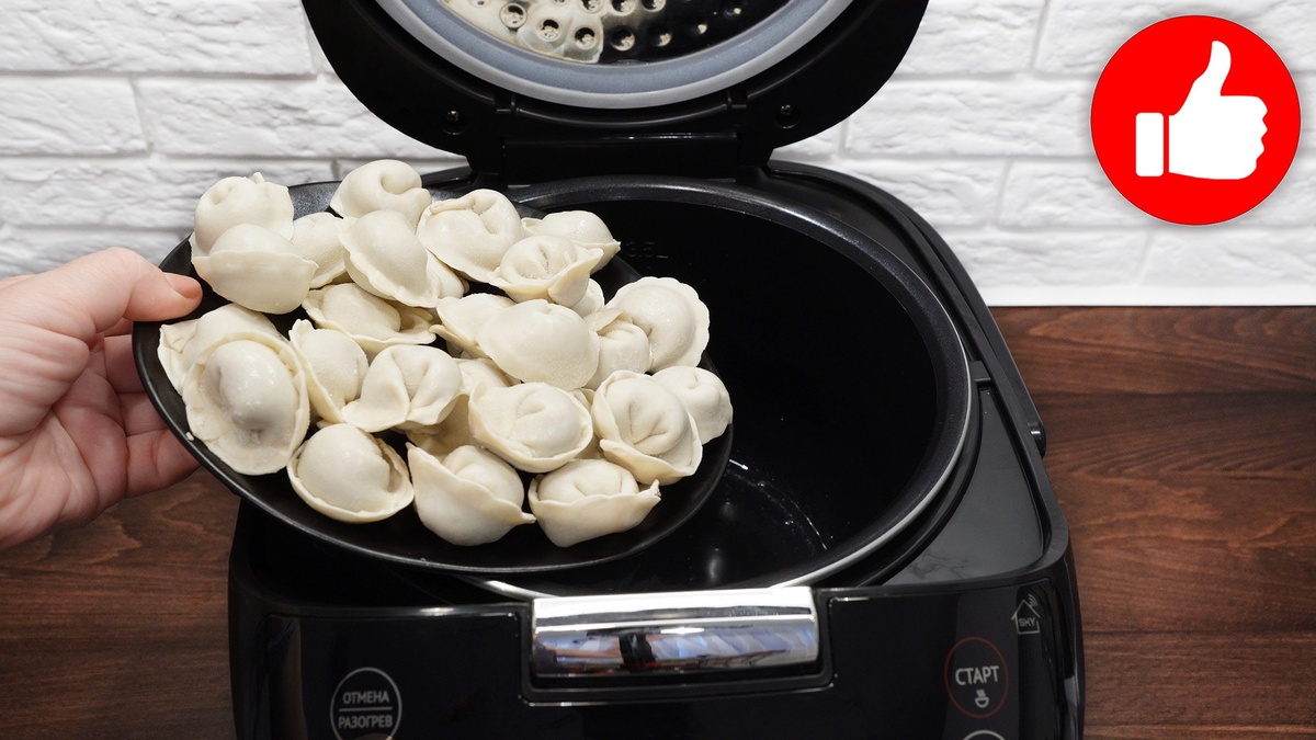 Пельмени в омлете: идеальный завтрак в мультиварке