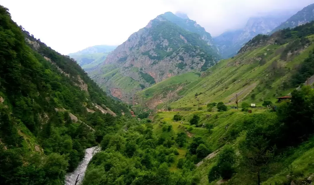 Осетия: Очарование Кавказа и Тайны Горы Монах