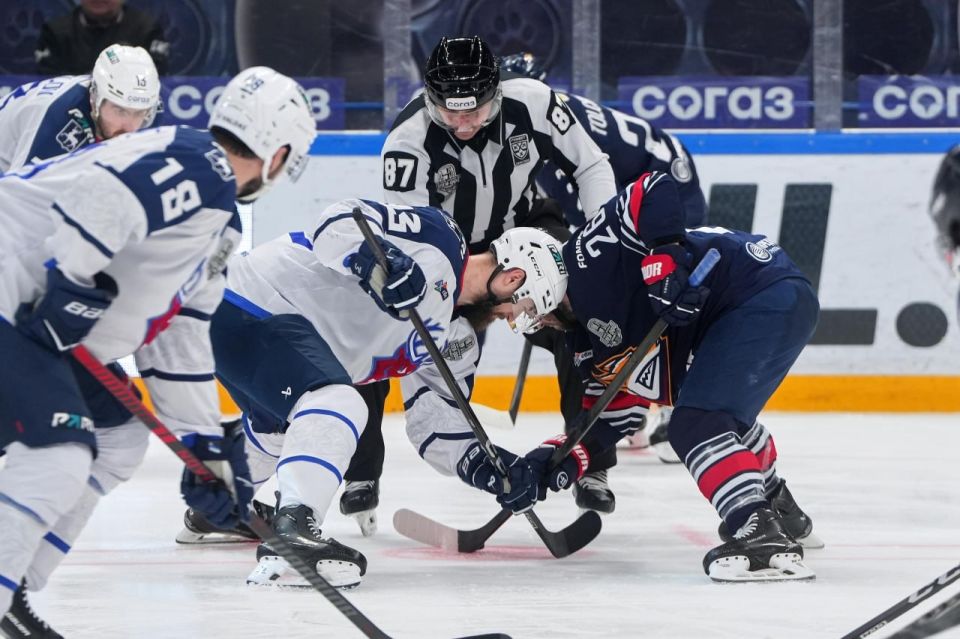 ������������� "�������" ��������� ������ ��������� ������ � �������������� ����� ��������