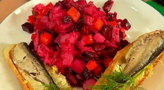 Новый взгляд на классический винегрет: запеченные овощи, которые удивляют вкусом