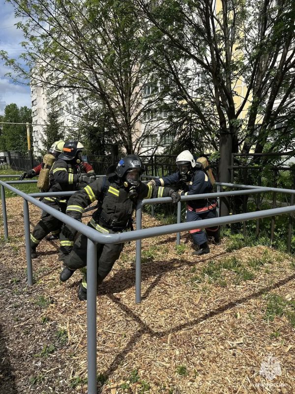 В Выксе определили лучшее звено газодымозащитной службы