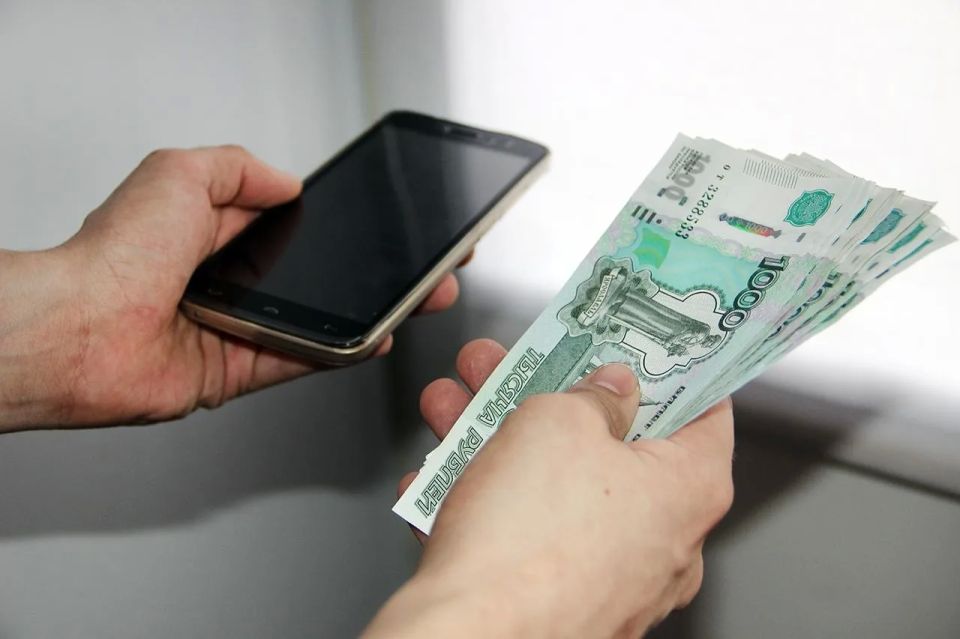 В Нижнем Новгороде мужчина стал жертвой интим-мошенников, заплатив за несуществующие услуги