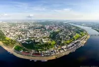 В Псковской области бензин начнут продавать по номерам машин, сообщил губернатор Михаил Ведерников