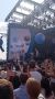 Клава Кока зажгла на VK Fest (0+) в Нижнем Новгороде! Она спела несколько своих хитов, а в конце выступления выбросила в толпу барабанные палочки и розы