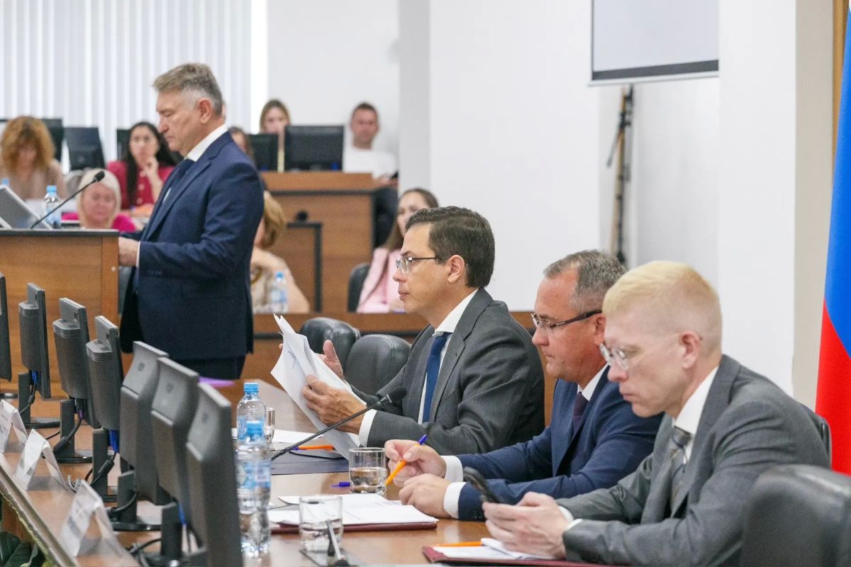 Юрий Шалабаев: На очередном заседании Думы рассмотрели уже традиционное внесение изменений в бюджет Нижнего Новгорода