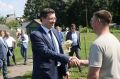 Глеб Никитин: В ходе поездки в Большемурашкинский округ встретился с Михаилом, который служит в зоне СВО около четырех лет и сейчас приехал в очередной отпуск - побыть с женой и детьми