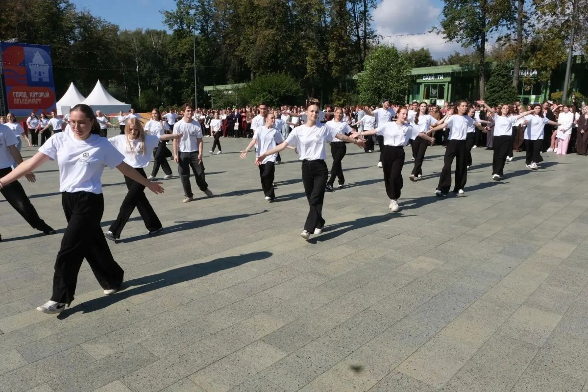 Депутат, руководитель аппарата ЗСНО Максим Ребров встретился с первокурсниками Нижегородского института управления – филиала Президентской академии Депутат, руководитель аппарата ЗСНО Максим Ребров встретился с первокурсниками Нижегородского института управления – филиала Президентской академии