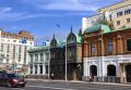 В Нижнем Новгороде на углу площади Сенной и улицы Большой Печерской после долгого восстановления открылись два исторических здания – «Дом Чардымова» и «Дом Самгина»