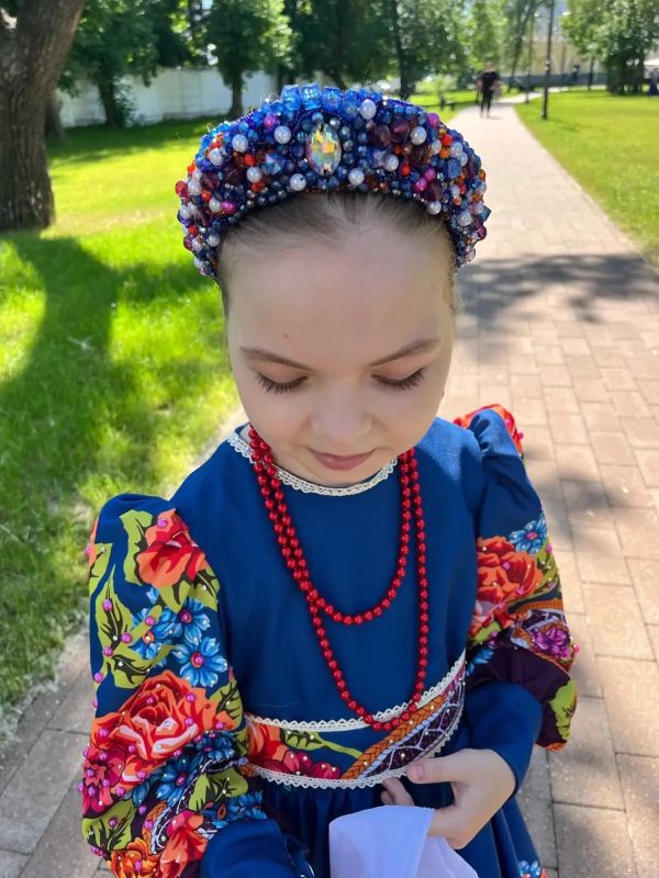 Нить, которая связывает поколения Нить, которая связывает поколения