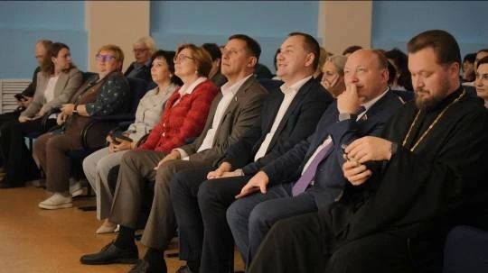 Депутаты городской Думы поздравили педагогов и руководителей учреждений образования Нижегородского района Депутаты городской Думы поздравили педагогов и руководителей учреждений образования Нижегородского района