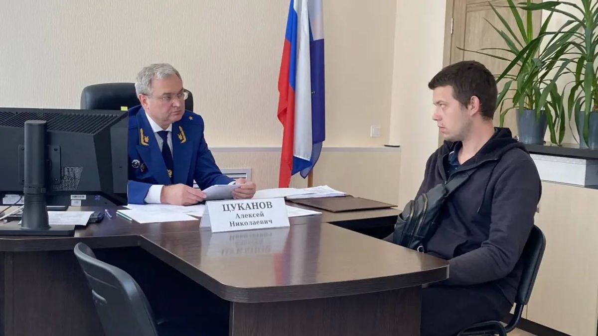 Сегодня прокурор Нижегородской области Алексей Цуканов провел выездной прием населения Вачского и Богородского муниципального округов Сегодня прокурор Нижегородской области Алексей Цуканов провел выездной прием населения Вачского и Богородского муниципального округов