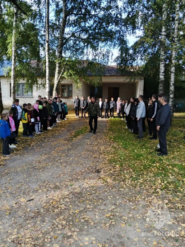 Во всеоружии!. Месячник безопасности с МЧС России продолжается во всех образовательных учреждениях Нижегородской области Во всеоружии!. Месячник безопасности с МЧС России продолжается во всех образовательных учреждениях Нижегородской области
