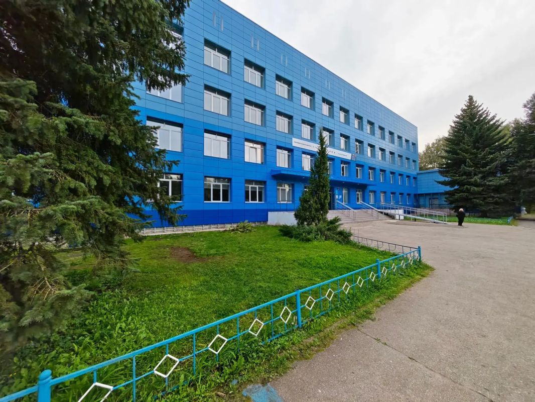 В Нижегородском авиационном техническом колледже завершили ремонт на 98% В Нижегородском авиационном техническом колледже завершили ремонт на 98%