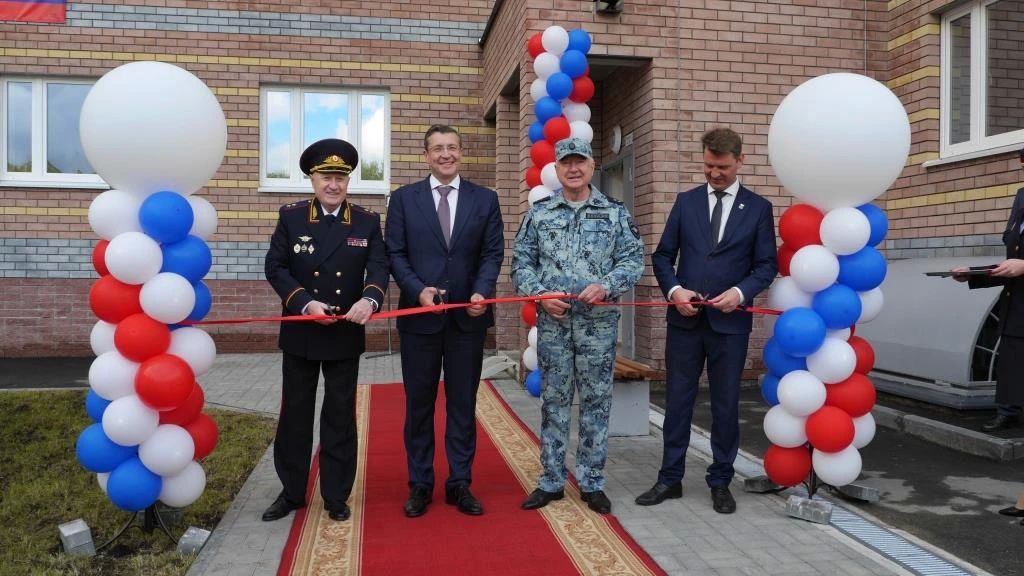 В Сарове открыт новый служебный дом для сотрудников ОВД на 72 квартиры В Сарове открыт новый служебный дом для сотрудников ОВД на 72 квартиры