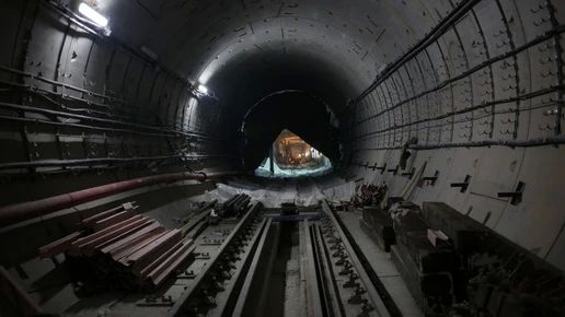 Тоннелепроходческий щит «Алёна» покинул стартовый котлован