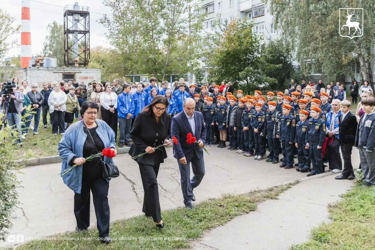 В Нижнем Новгороде открыли мурал в память об участнике СВО Александре Румянцеве В Нижнем Новгороде открыли мурал в память об участнике СВО Александре Румянцеве
