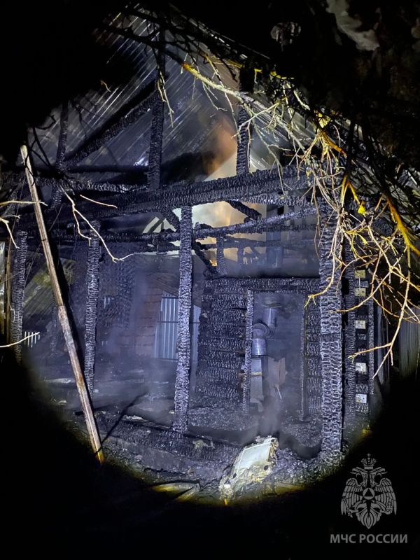 Троих человек эвакуировали на пожаре в Нижнем Новгороде Троих человек эвакуировали на пожаре в Нижнем Новгороде