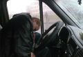 Угонщик уснул прямо в угнанной «Газели» и попался владельцу
