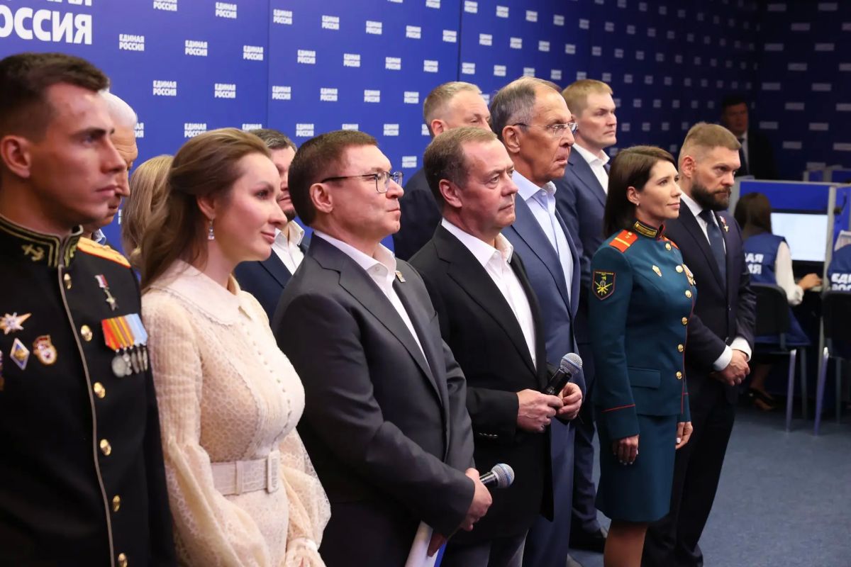 «Единая Россия» лидирует по первым экзитполам, а в Нижегородской области явка уже превысила 57% — регион показал высокую вовлеченность в Единый день голосования