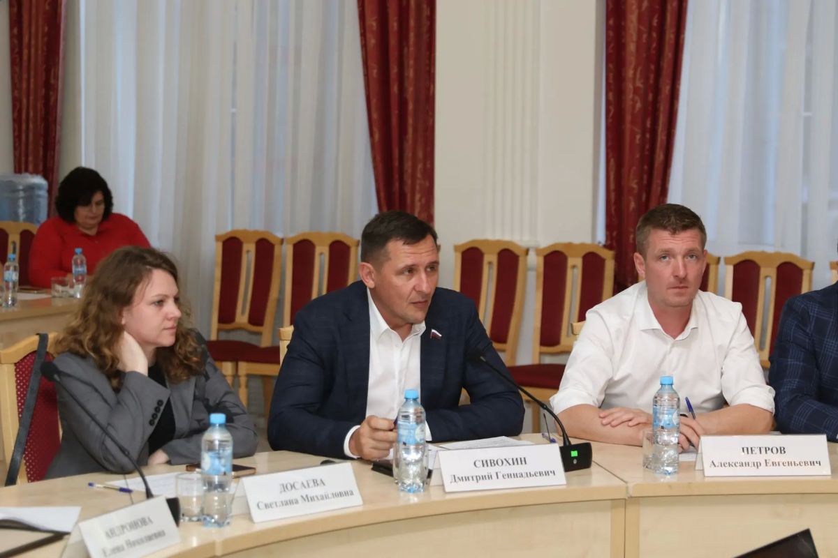 Подготовку к отопительному сезону обсудили члены депутатского объединения партии «Единая Россия» в городской Думе Нижнего Новгорода Подготовку к отопительному сезону обсудили члены депутатского объединения партии «Единая Россия» в городской Думе Нижнего Новгорода