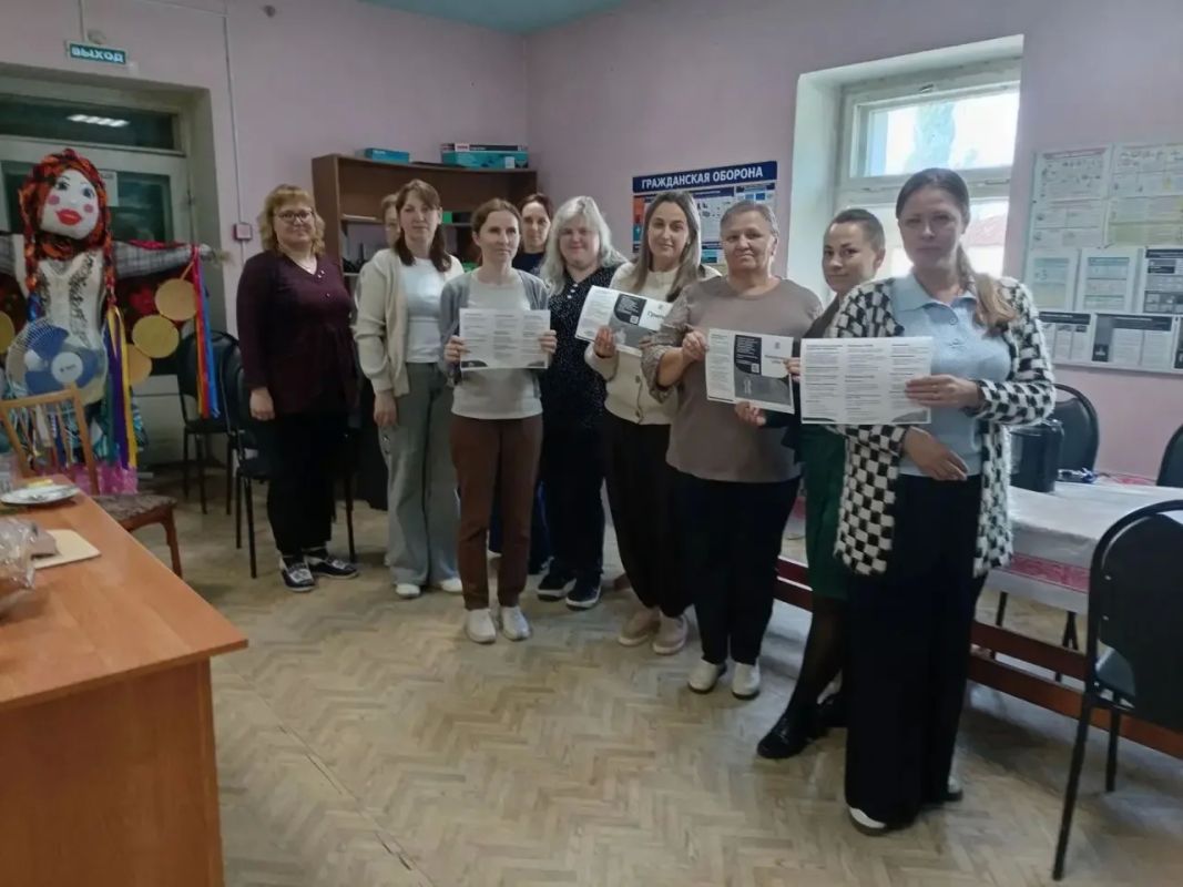 В рамках третьего этапа Всеросийского проекта « Лекторий «Санпросвет» провели беседу с трудовым коллективом Администрации Вознесенского муниципального округа Нижегородской области