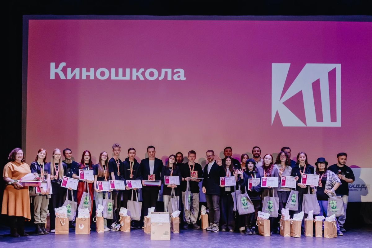 32 подростка снимут четыре короткометражных фильма и покажут их в одном из кинотеатров Нижнего Новгорода