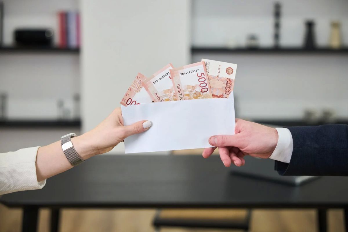 Схему коммерческого подкупа на 2 млн рублей раскрыли в Нижнем Новгороде
