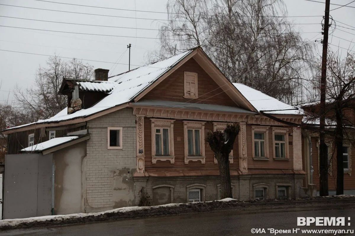 Историческое здание на улице Алеши Пешкова продают за два миллиона рублей