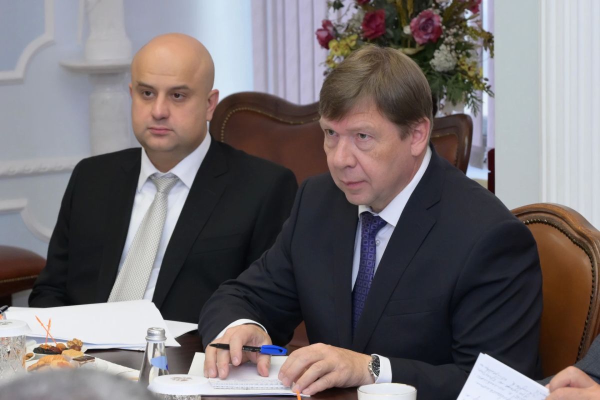 Владимир Колокольцев и Бабикер Самра Мустафа Али обсудили актуальные вопросы российско-суданского сотрудничества в правоохранительной сфере Владимир Колокольцев и Бабикер Самра Мустафа Али обсудили актуальные вопросы российско-суданского сотрудничества в правоохранительной сфере