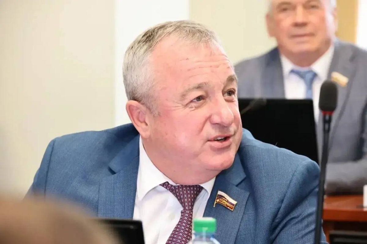 Александр Шаронов возглавил комитет Законодательного Собрания Нижегородской области по бюджету и налогам Александр Шаронов возглавил комитет Законодательного Собрания Нижегородской области по бюджету и налогам