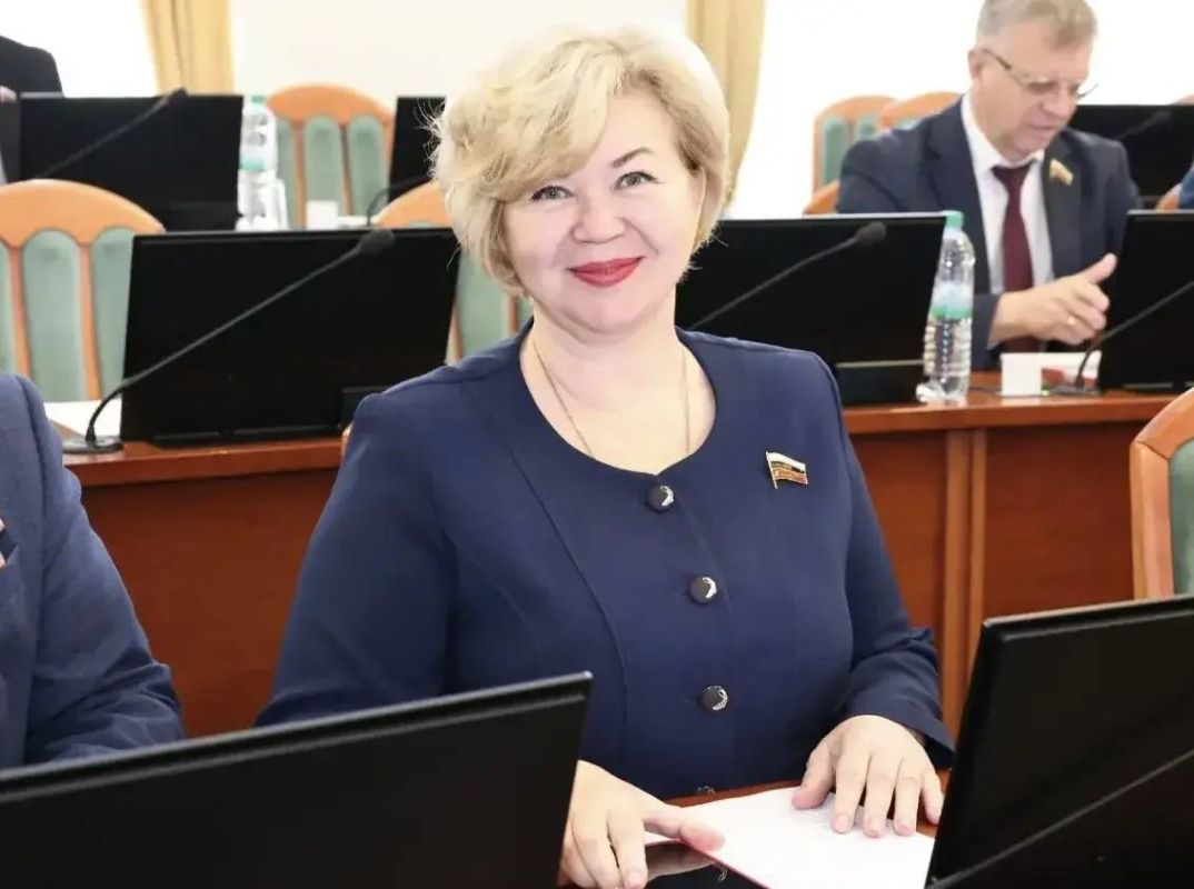 Александр Шаронов возглавил комитет Законодательного Собрания Нижегородской области по бюджету и налогам Александр Шаронов возглавил комитет Законодательного Собрания Нижегородской области по бюджету и налогам