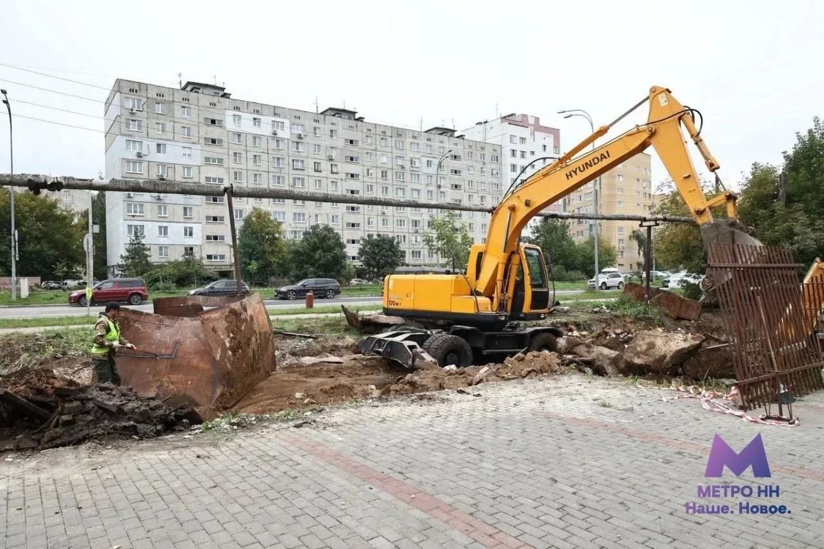 Снос нежилых строений в границах будущей стройплощадки метро и трассы продолжается в Сормовском районе