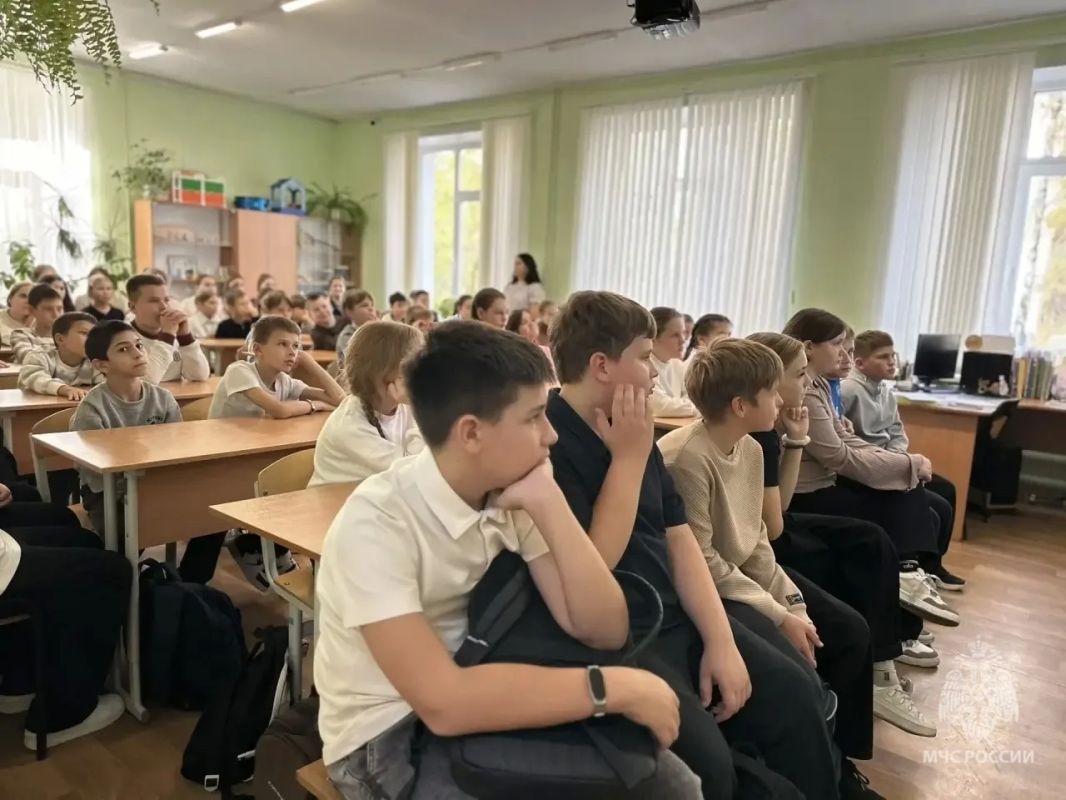 Месячник Гражданской обороны продолжается Месячник Гражданской обороны продолжается