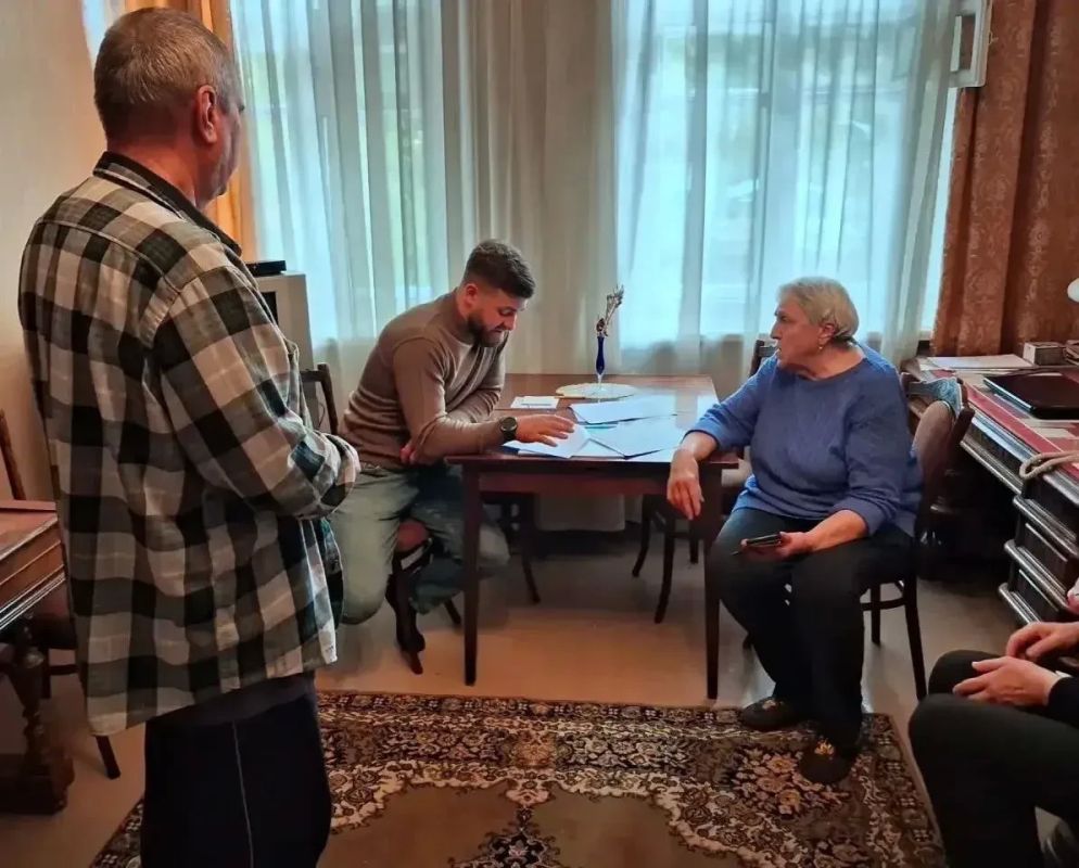 Иван Корниенко провел выездной прием граждан Иван Корниенко провел выездной прием граждан