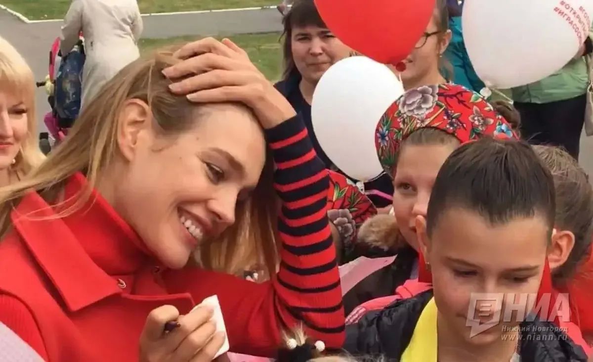 Наталья Водянова задолжала около 1 млрд рублей за особняк во Франции — SHOT