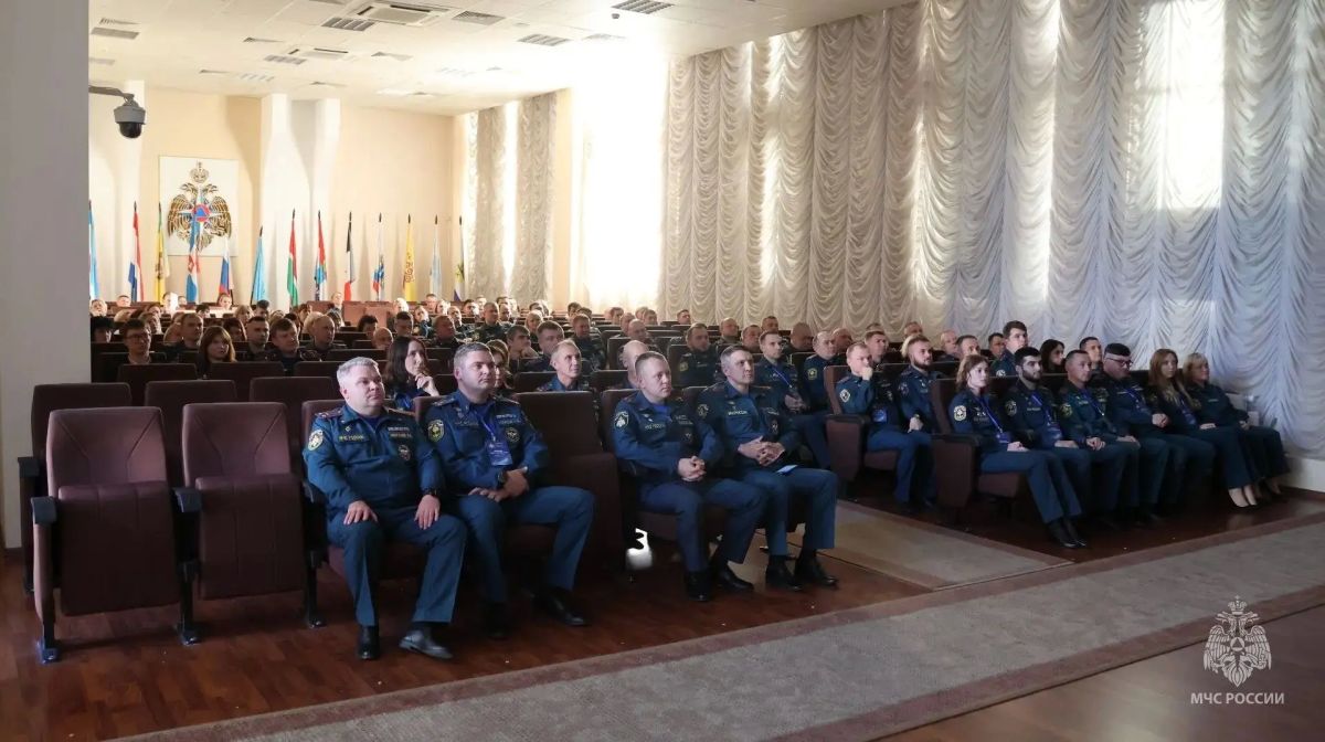 Нижегородская испытательная пожарная лаборатория стала лучшей во Всероссийском этапе конкурсов судебно-экспертных учреждений МЧС России Нижегородская испытательная пожарная лаборатория стала лучшей во Всероссийском этапе конкурсов судебно-экспертных учреждений МЧС России