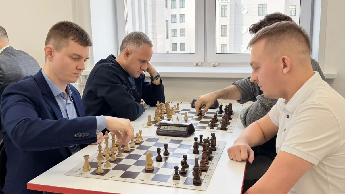 Сегодня работники прокуратуры Нижегородской области приняли участие в турнире по шахматам Сегодня работники прокуратуры Нижегородской области приняли участие в турнире по шахматам