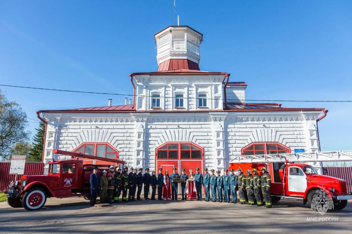Нижегородская область приняла эстафету: исторический пожарный ствол встретили в Пильне Нижегородская область приняла эстафету: исторический пожарный ствол встретили в Пильне