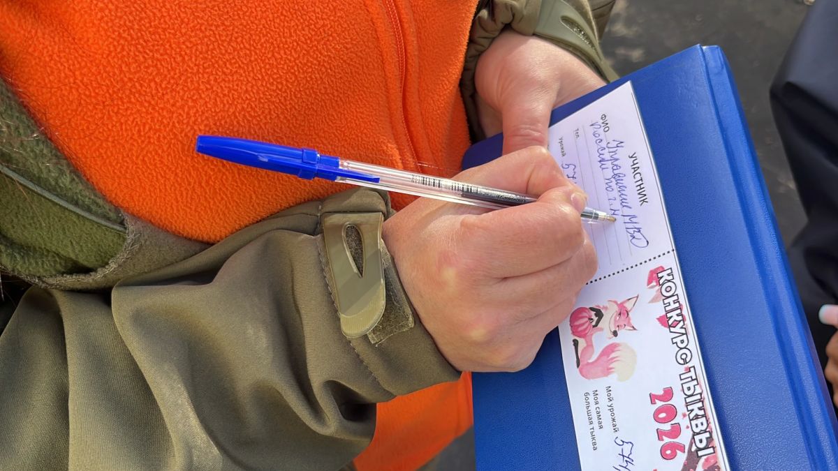 Полицейские приняли участие в благотворительной акции в поддержку обитателей нижегородского зоопарка Полицейские приняли участие в благотворительной акции в поддержку обитателей нижегородского зоопарка