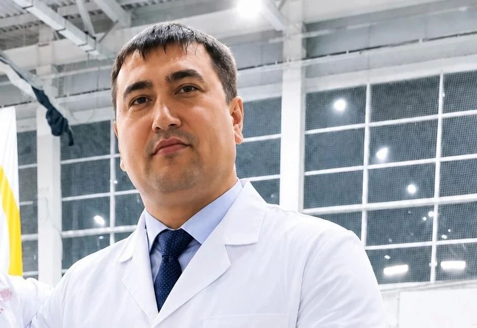 Травматолог арзамасской больницы спас водителя автобуса, которому стало плохо во время рейса