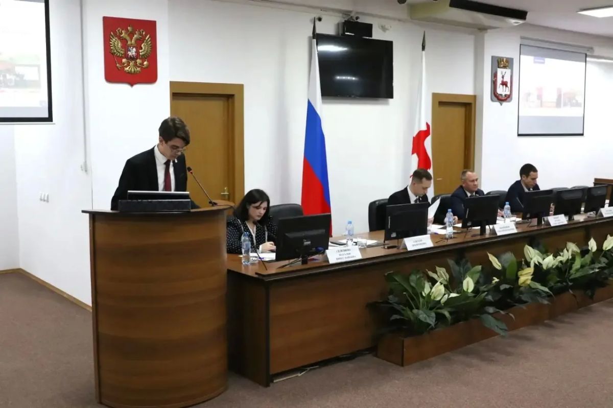 Одним из нововведений в работе первого созыва Молодежной палаты при городской Думе Нижнего Новгорода стало обязательное наставничество Одним из нововведений в работе первого созыва Молодежной палаты при городской Думе Нижнего Новгорода стало обязательное наставничество