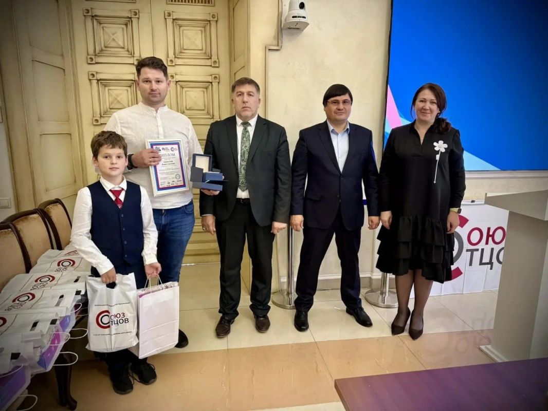 Пять отцов из Нижегородской области стали победителями Всероссийского конкурса «Папа года 2026» Пять отцов из Нижегородской области стали победителями Всероссийского конкурса «Папа года 2026»