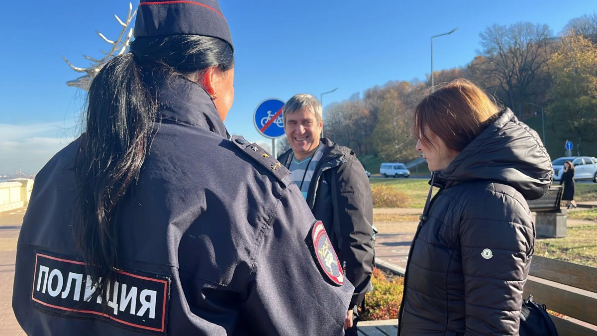 Госавтоинспекция Нижнего Новгорода провела акцию «Правила просты - за руль только трезвым» Госавтоинспекция Нижнего Новгорода провела акцию «Правила просты - за руль только трезвым»