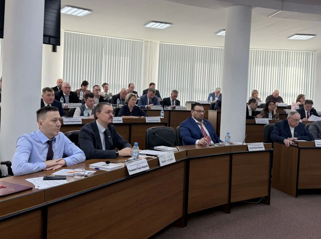 На заседании городской Думы депутаты утвердили изменения в программы комплексного развития городской инфраструктуры На заседании городской Думы депутаты утвердили изменения в программы комплексного развития городской инфраструктуры
