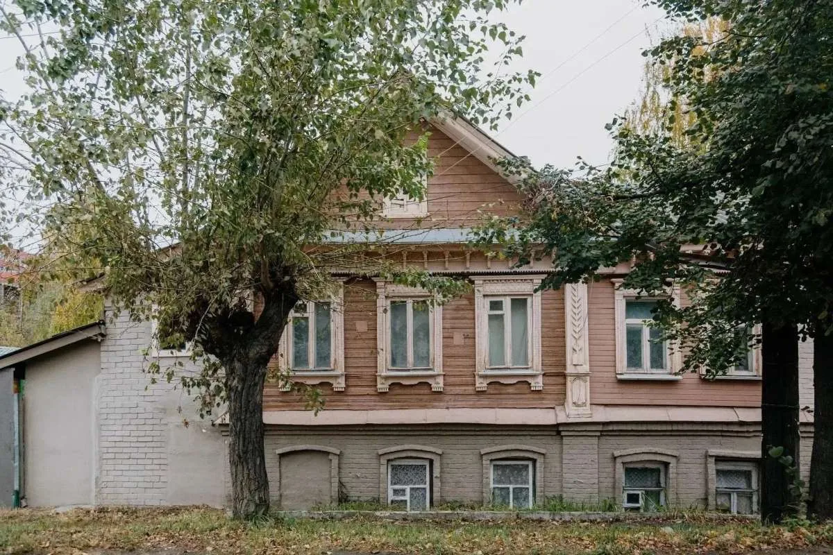Исторический дом в Старом Канавине продали за 2,39 млн рублей