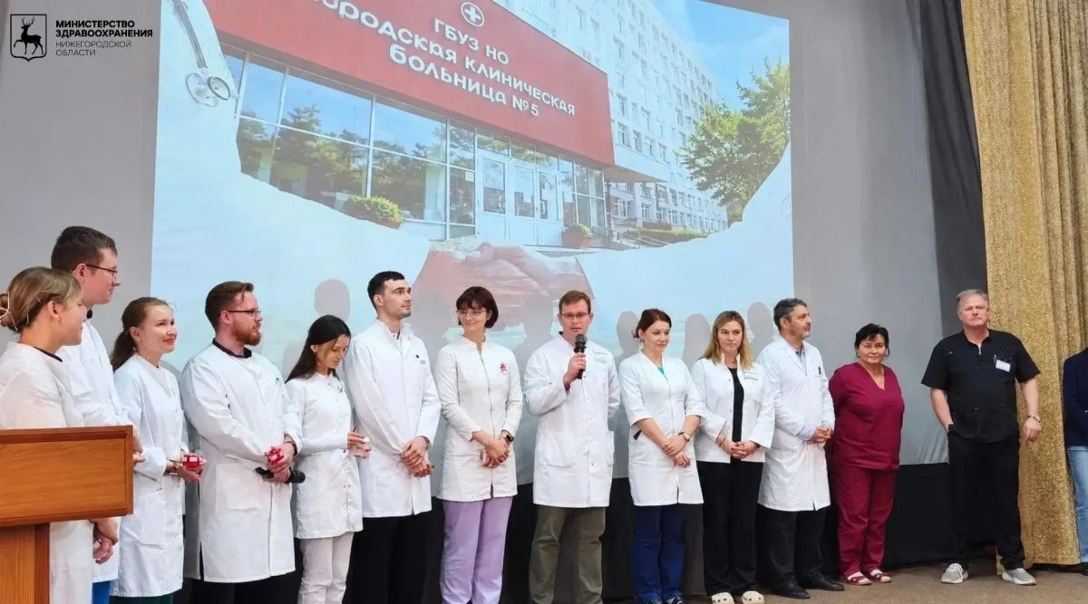 Посвящение в профессию для 8 молодых врачей состоялось в нижегородской городской клинической больнице №5 Посвящение в профессию для 8 молодых врачей состоялось в нижегородской городской клинической больнице №5