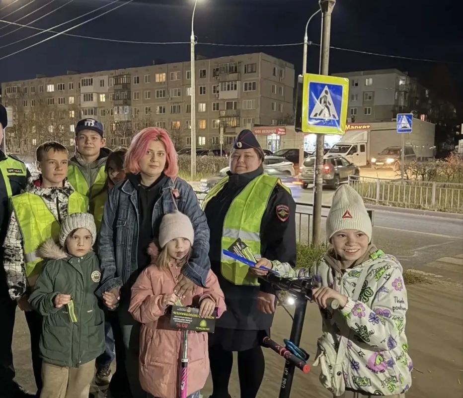 Дзержинская Госавтоинспекция — за безопасность среди пешеходов! Дзержинская Госавтоинспекция — за безопасность среди пешеходов!