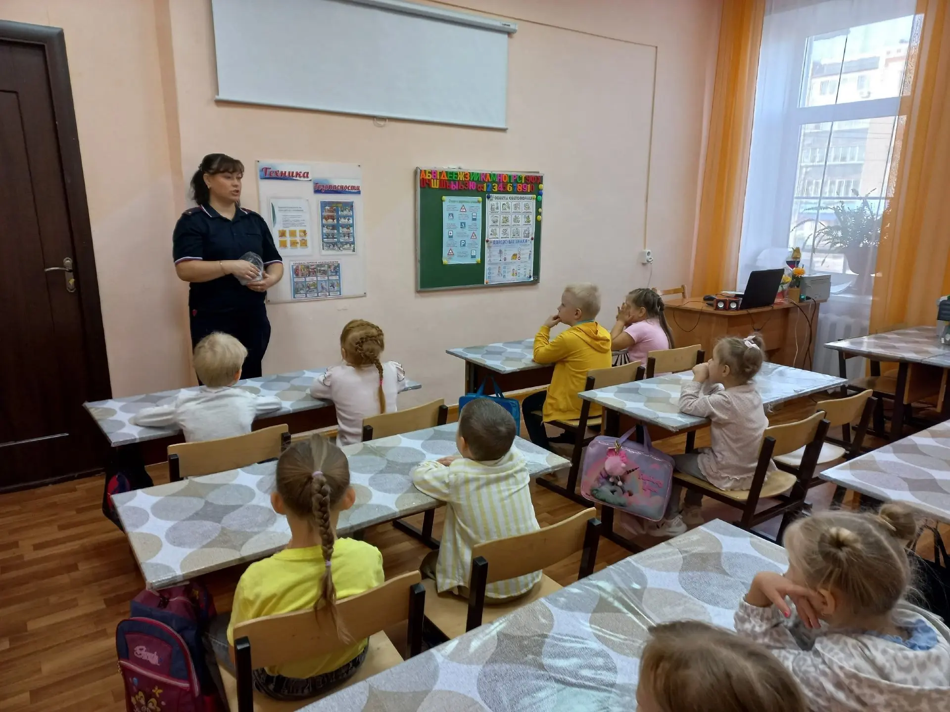 С 5 октября по 30 октября на территории Нижегородской области проходила акция «Засветись!»